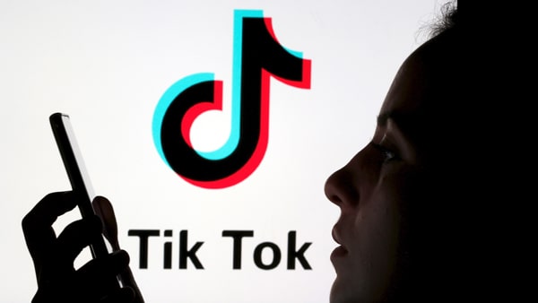 tiktok怎么转商业账号?